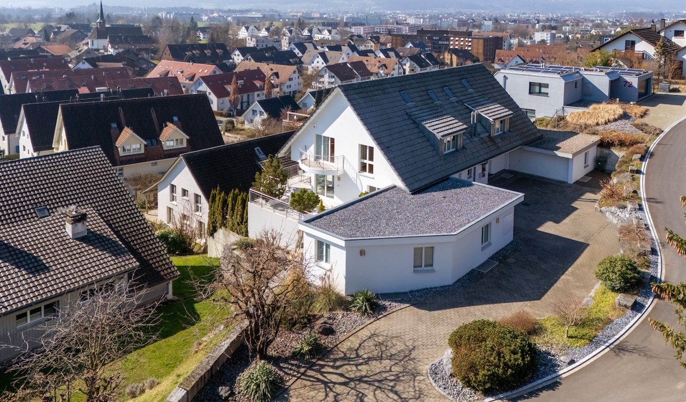Ihr neues Zuhause in Volketswil: 6.5-Zimmer-Einfamilienhaus mit herrlicher Weitsicht bis in die Berge